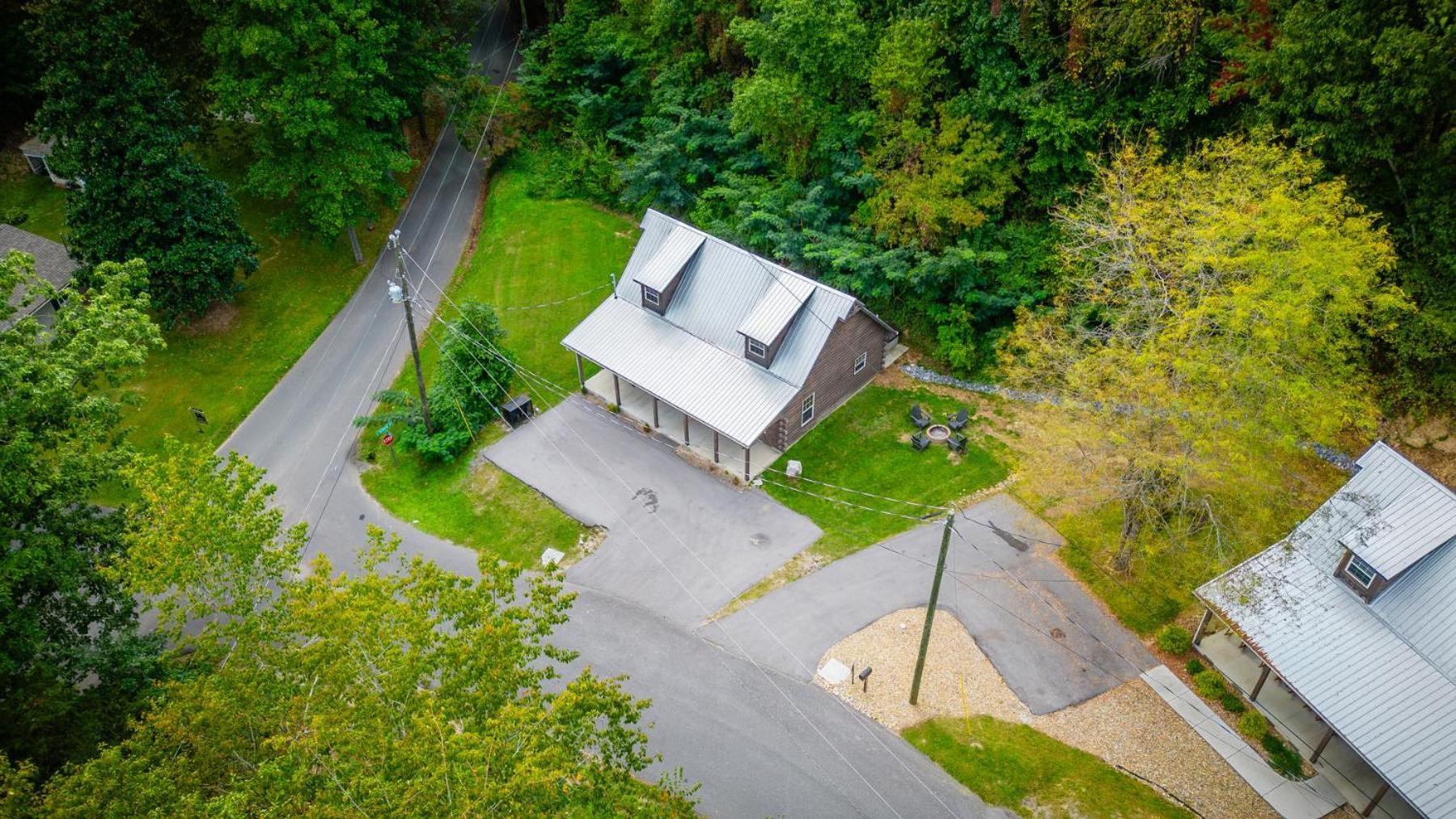Bear Clubhouse Hot Tub, 1Mile From The Parkway, 900 In Free Tickets! Villa Pigeon Forge Dış mekan fotoğraf
