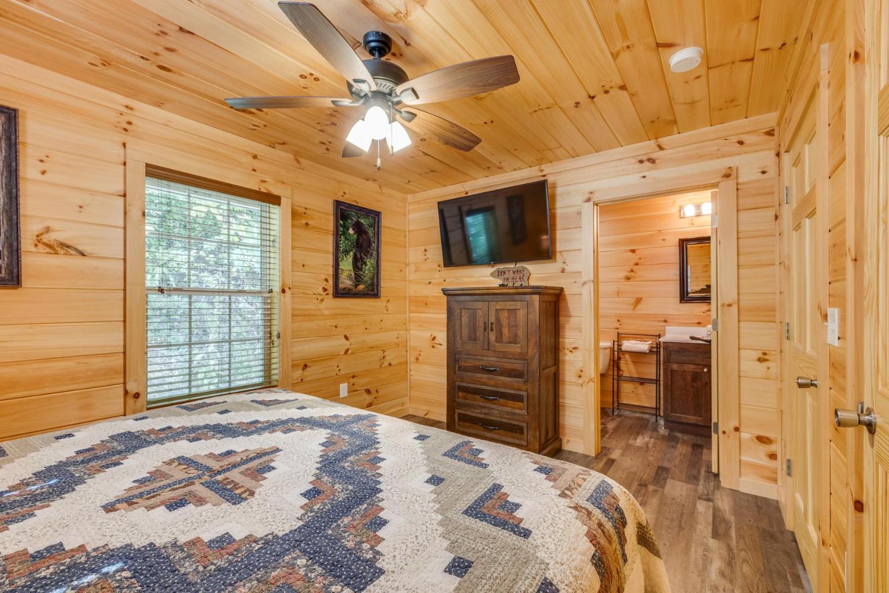 Bear Clubhouse Hot Tub, 1Mile From The Parkway, 900 In Free Tickets! Villa Pigeon Forge Dış mekan fotoğraf