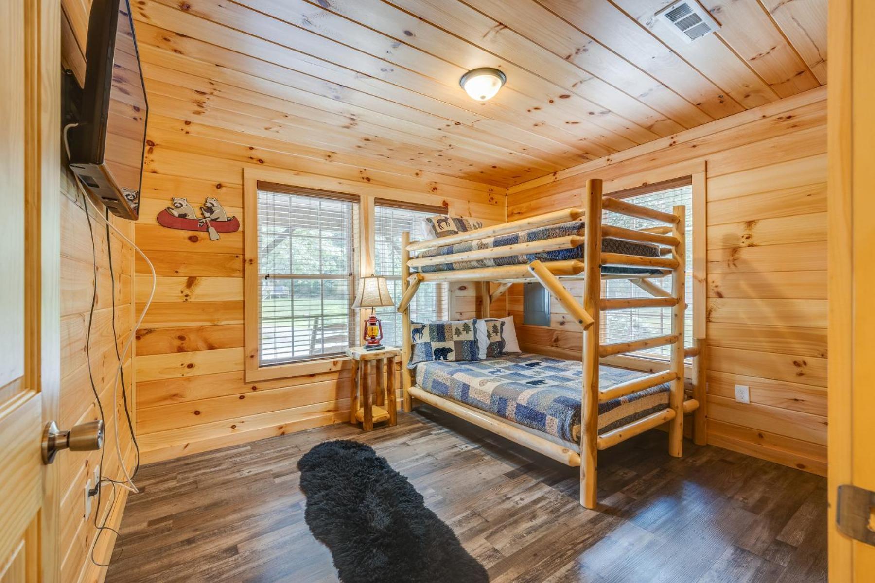 Bear Clubhouse Hot Tub, 1Mile From The Parkway, 900 In Free Tickets! Villa Pigeon Forge Dış mekan fotoğraf