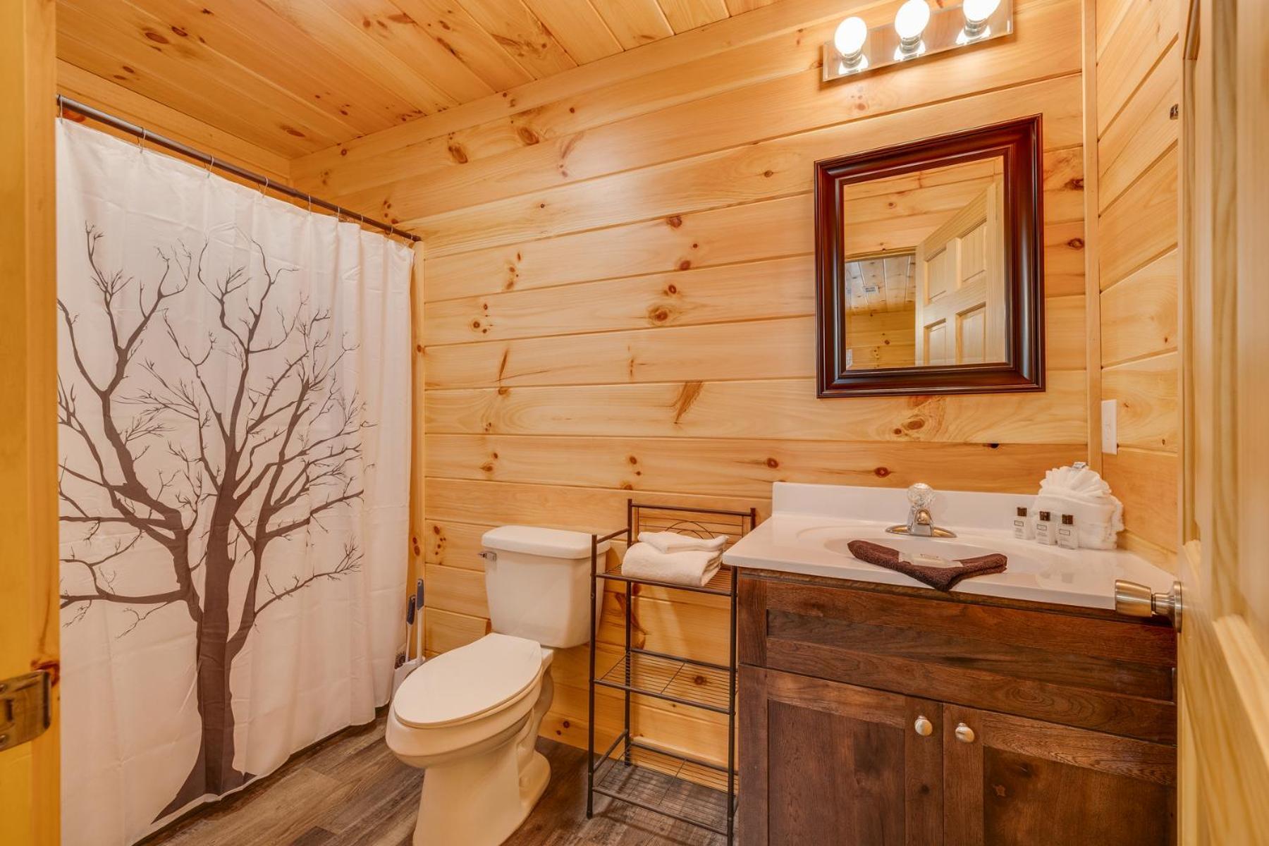 Bear Clubhouse Hot Tub, 1Mile From The Parkway, 900 In Free Tickets! Villa Pigeon Forge Dış mekan fotoğraf